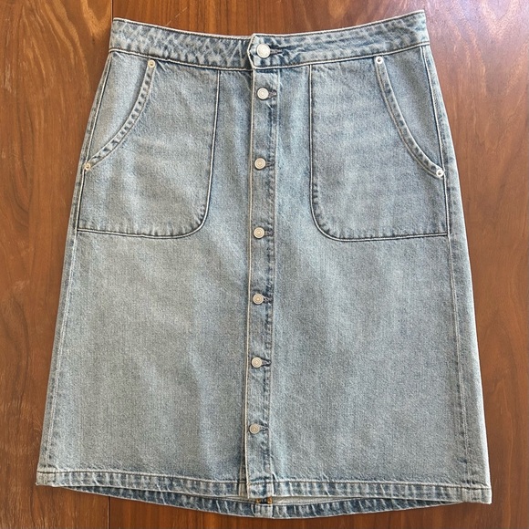 Daily Blue Denim Faye Skirt in Lake wash| size: M - Picture 7 of 13